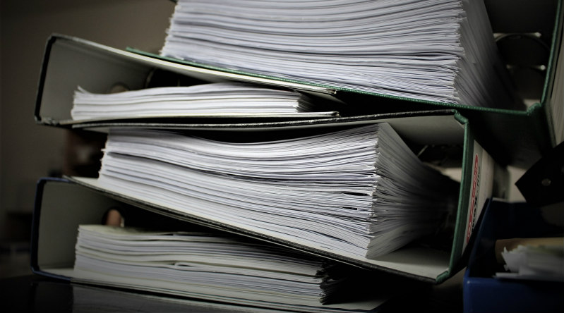 Dispensa de documentos e comunicação mais direta diminuem peso da burocracia para o cidadão